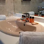 Hotel Du Theatre Centre Historique - Parking Souterrain Public Gratuit 3*