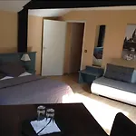 Hotel Du Theatre Centre Historique - Parking Souterrain Public Gratuit