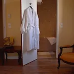 Du Theatre Centre Historique - Parking Souterrain Public Gratuit Hotel 3*