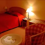 Hotel Du Theatre Centre Historique - Parking Souterrain Public Gratuit