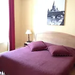 Du Theatre Centre Historique - Parking Souterrain Public Gratuit