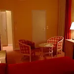 Du Theatre Centre Historique - Parking Souterrain Public Gratuit Hotel