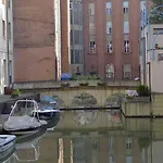 Du Theatre Centre Historique - Parking Souterrain Public Gratuit Metz