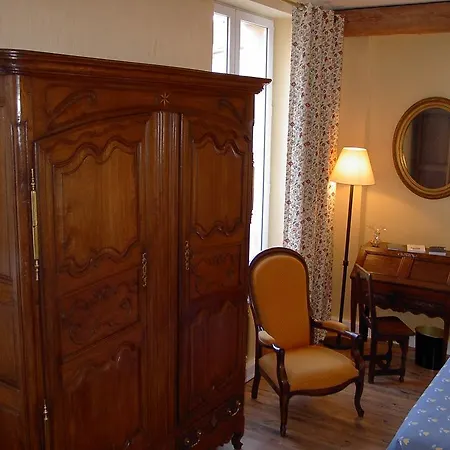 Du Théâtre Centre Historique - Parking Souterrain Public Gratuit 3* Metz