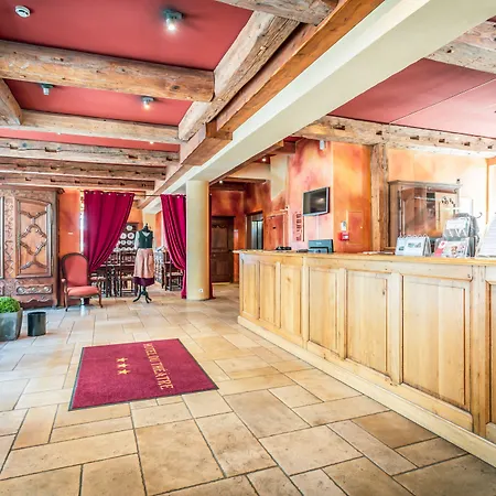 Du Theatre Centre Historique - Parking Souterrain Public Gratuit Hotel