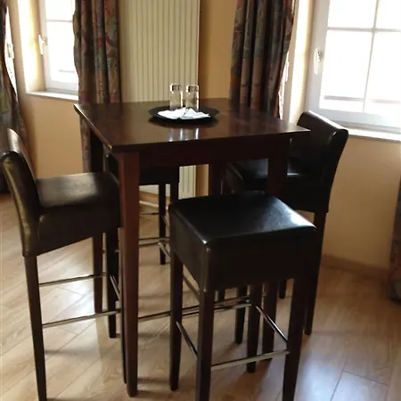 Du Théâtre Centre Historique - Parking Souterrain Public Gratuit 3* Metz