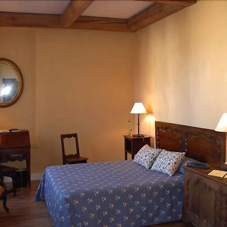 Hotel Du Theatre Centre Historique - Parking Souterrain Public Gratuit 3*