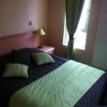 Du Théâtre Centre Historique - Parking Souterrain Public Gratuit Hotel