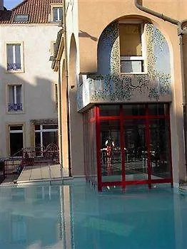 Hotel Du Theatre Centre Historique - Parking Souterrain Public Gratuit Hotel 3*