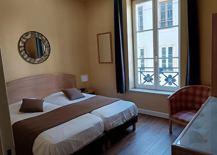 Du Theatre Centre Historique - Parking Souterrain Public Gratuit Hotel