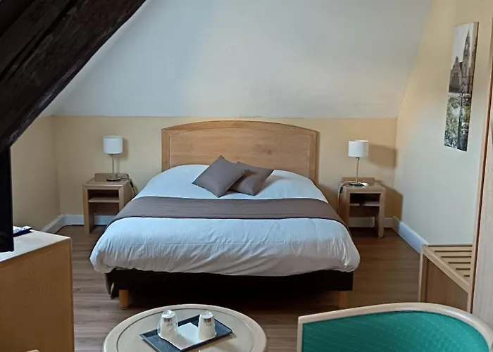 Du Theatre Centre Historique - Parking Souterrain Public Gratuit Hotel 3*