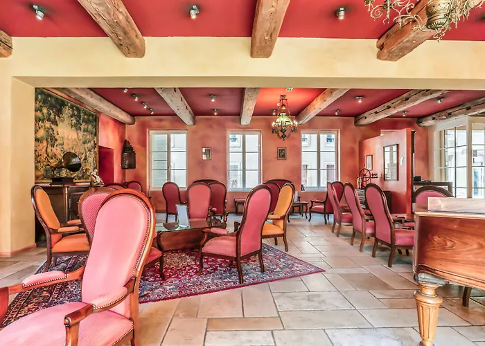 Du Theatre Centre Historique - Parking Souterrain Public Gratuit