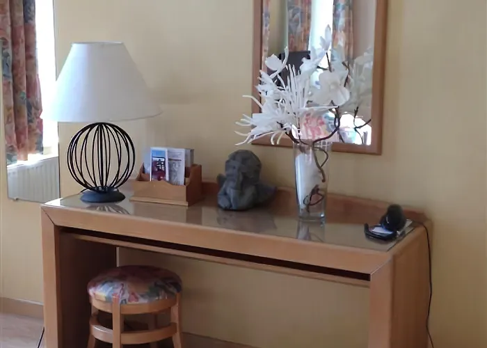 Du Theatre Centre Historique - Parking Souterrain Public Gratuit Hotel 3*