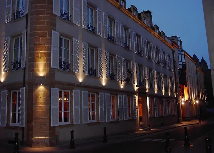 Hotel Du Theatre Centre Historique - Parking Souterrain Public Gratuit