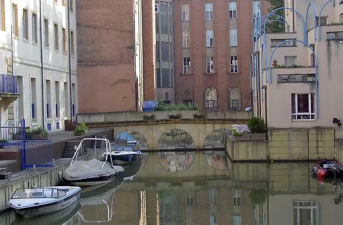 Du Theatre Centre Historique - Parking Souterrain Public Gratuit Mety